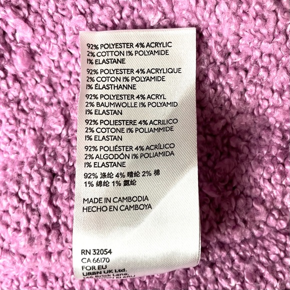 Urban Outfitters Notched V-Neck Sweater - Picture 9 of 10